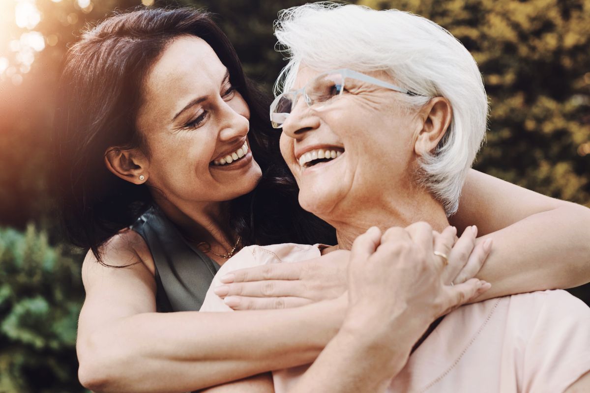 長壽有多少是遺傳？三項研究分析父母活到100歲的人