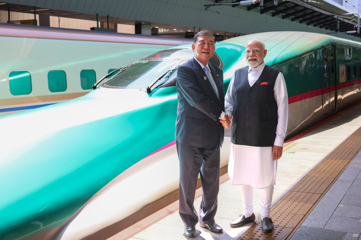日本の新幹線を導入するインド、なぜ「国産車両」を開発? 2030年に350キロ級へ - NewSphere